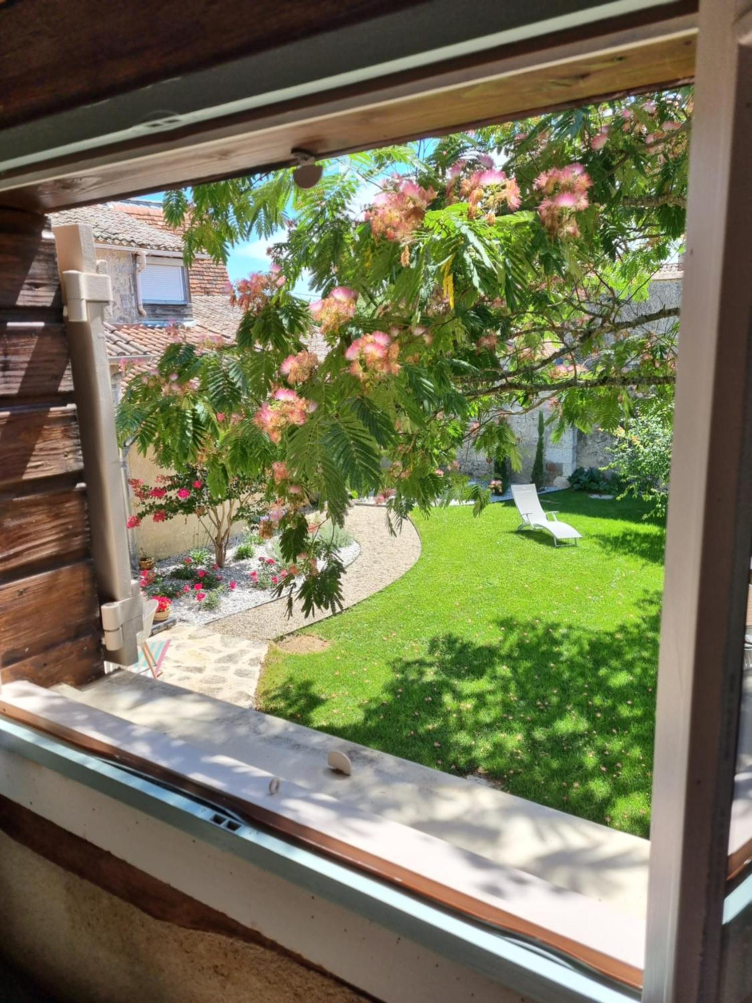 Rouffignac-de-Sigoules L'Esprit Du 24 Bed & Breakfast エクステリア 写真